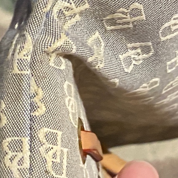 Dooney and Burke Crossbody Purse - Picture 8 of 9